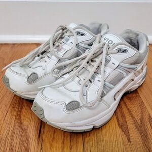 Vionic 23Walk Classic Sneaker White Pink Aqua Women's Sz 7 Chunky *Need Cleaning